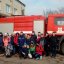Константиновские спасатели показали детям, как пользоваться пожарной машиной и гасить огонь