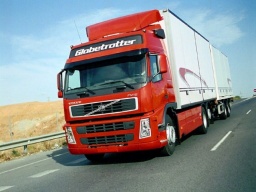 Платные дороги для грузовиков: что придумали чиновники для перевозчиков