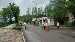 В Константиновской громаде, которую постоянно обстреливают, остаются более 2 тысяч детей
