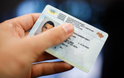 Житель Константиновки купил в Инстаграм поддельное водительское удостоверение