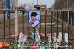 Два года назад по гусеницами МТ-ЛБ трагически погибла восьмилетняя Полина