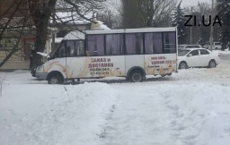 В Константиновке на ходу задымился автобус с пассажирами