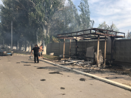 ЧП в Константиновке: Сильное задымление, трасса закрыта для движения