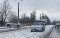 ДТП в Константиновке: Ланос вылетел за пределы дороги