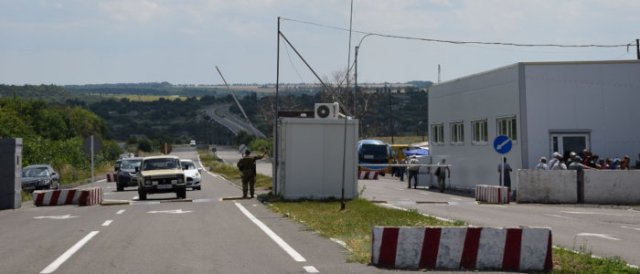 Ситуация в пунктах пропуска утром 21 октября 2019 года: Проезда ожидали 260 авто