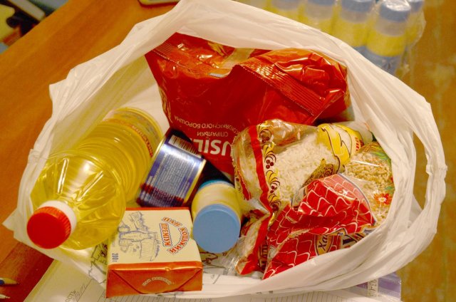 В Константиновке продолжат выдавать гуманитарную помощь в виде продуктовых наборов