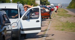 Выжить на КПВВ в жару: рекомендации для тех, кто в очереди